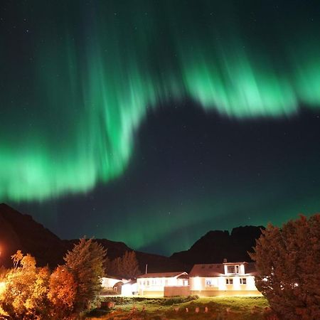 Vila Lofoten Planet Basecamp Sørvågen Exteriér fotografie