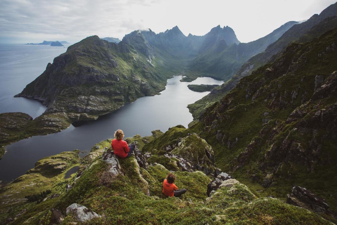 Vila Lofoten Planet Basecamp Sørvågen Exteriér fotografie