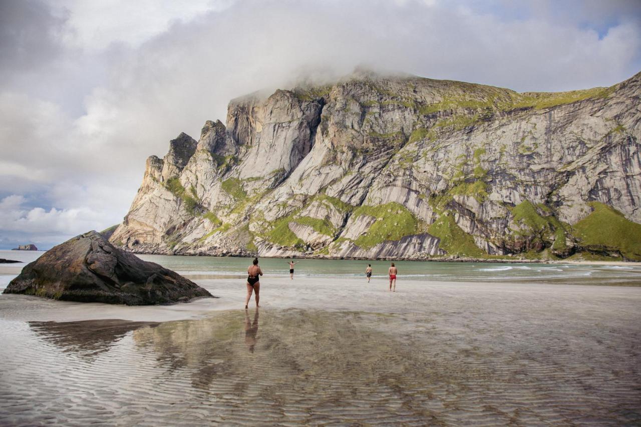 Vila Lofoten Planet Basecamp Sørvågen Exteriér fotografie